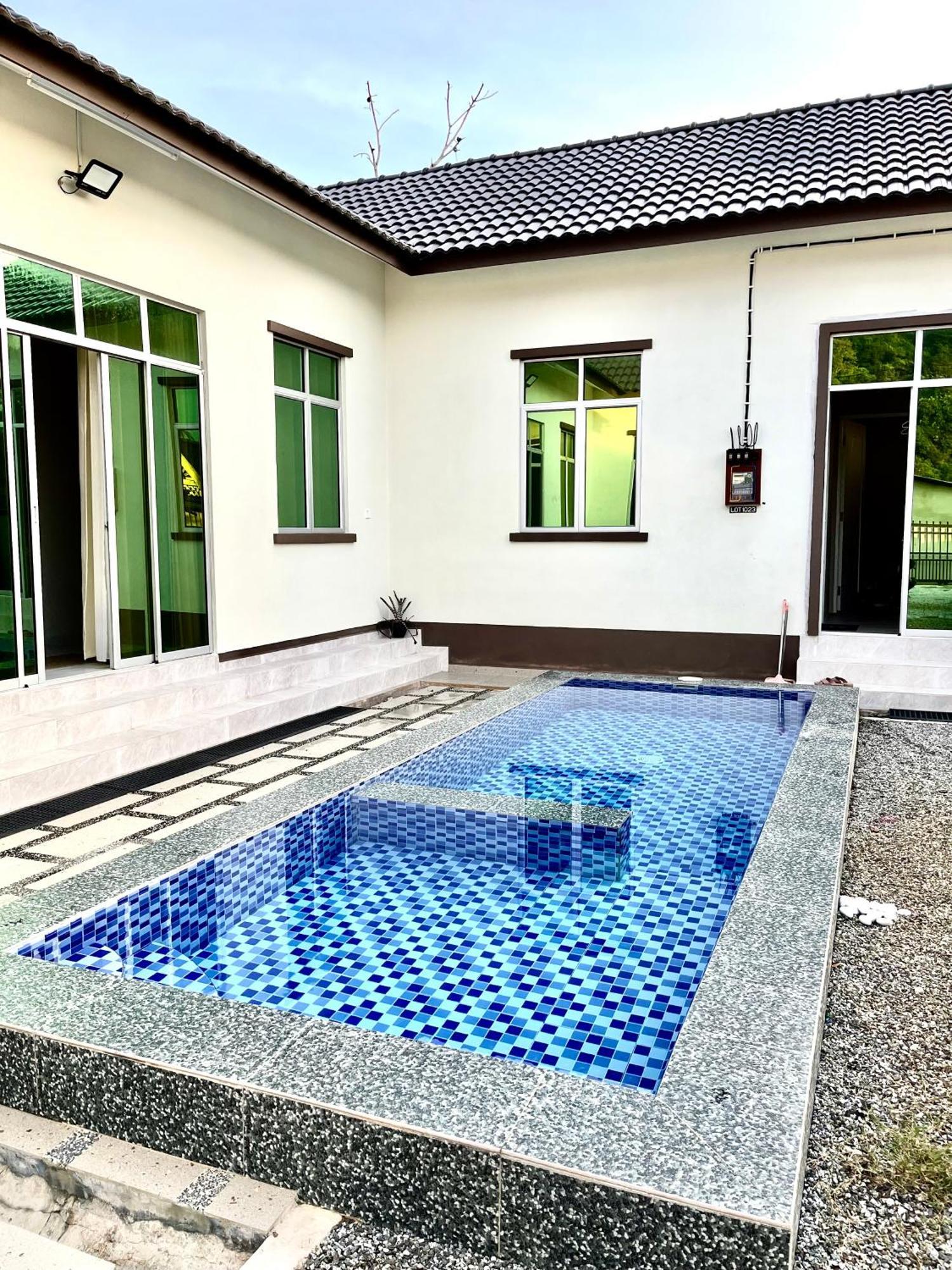 The Broms Villa Kuala Terengganu Exterior foto
